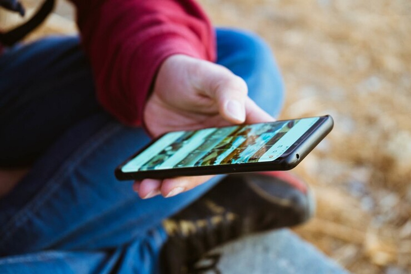 Samsung Galaxy Phones Hit by Landfall Spyware for Over a Year Samsung Galaxy Phones Hit by Landfall Spyware for Over a Year